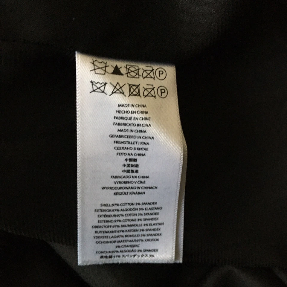 Vestido Michael Michael Kors preto com painel floral verde manga curta profissional - Imagem 4 de 4