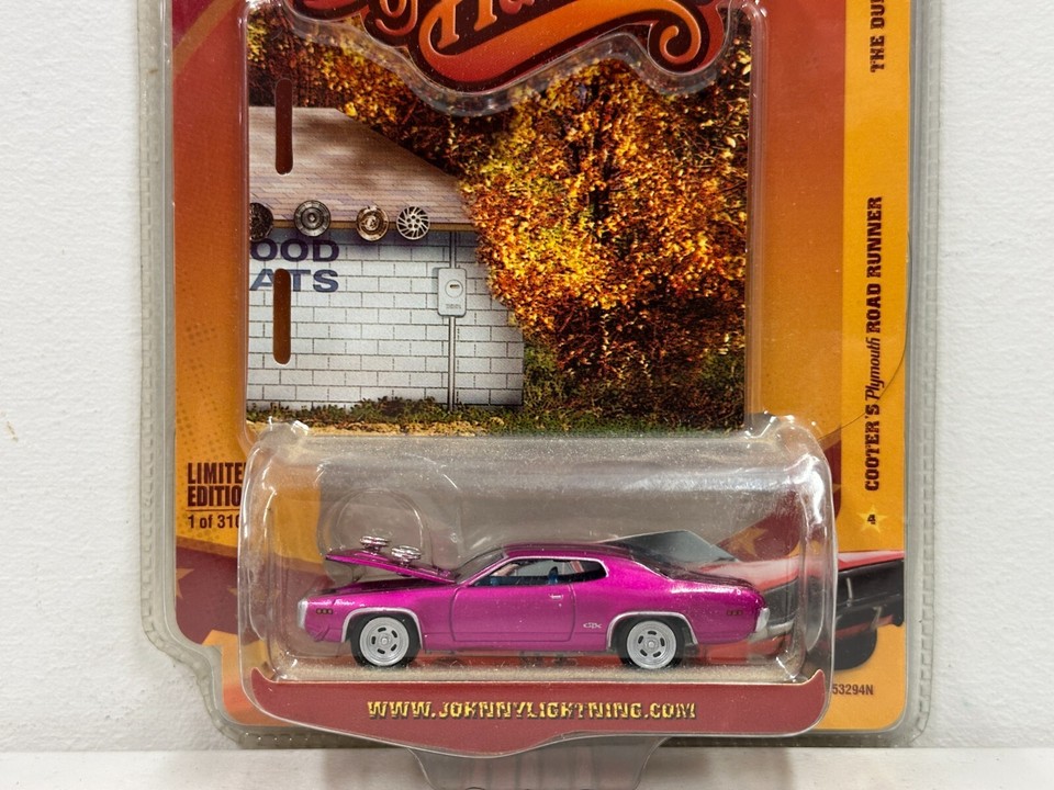 Johnny Lightning Dukes Of Hazzard Cooter's Plymouth Road Runner 1/64