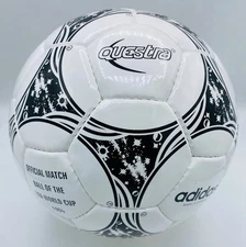 Questra 1994 Official FIFA World Cup Match Football Vintage Soccer Ball Size 5