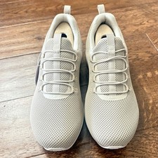 New! Easy Spirit TAME Size 9W Women's Natural Beige Slip-on Sneakers Wide in Box