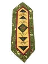 Handmade Quilted Christmas Table Runner Reversible Holly Rose Green Red 14x40