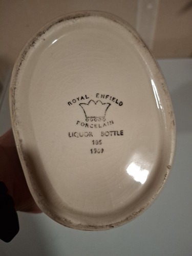 Limited Edition 1969 Kentucky Boubon Whiskey Collectible MaloneyVillain Decanter - Picture 6 of 6