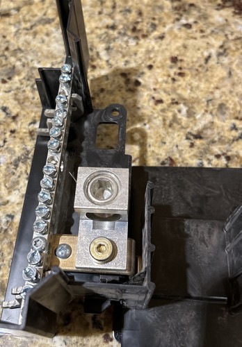 Square D NQN2CU NEUTRAL KIT NOS. - Picture 3 of 4
