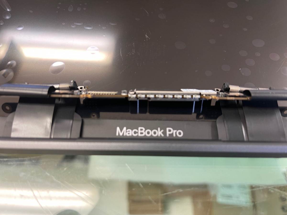 Apple MacBook Pro 2020 A2338 13