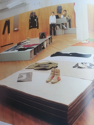 SPA-DE Space & Design - International Review of Interior Design Vol. 1 HB Scarce - Picture 10 of 13