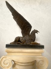 Mythologie -Bronzefigur- Prunkvoller Bronze Greif auf Marmorplatte Handgefertigt