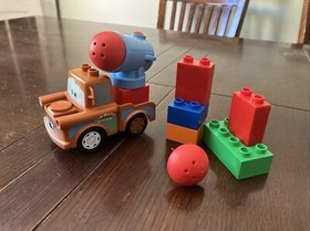 LEGO Duplo 5817 - Duplo, Cars: Agent Mater - - NO BOX nO INSTRUCTIONS