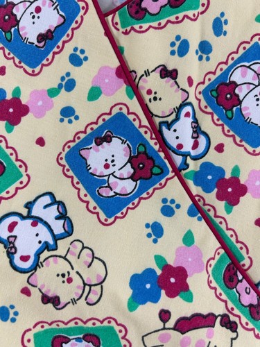 Adar Uniforms Scrub Top Womens Size Medium Cats Elephants Kittens Medical Vet - Picture 4 of 9