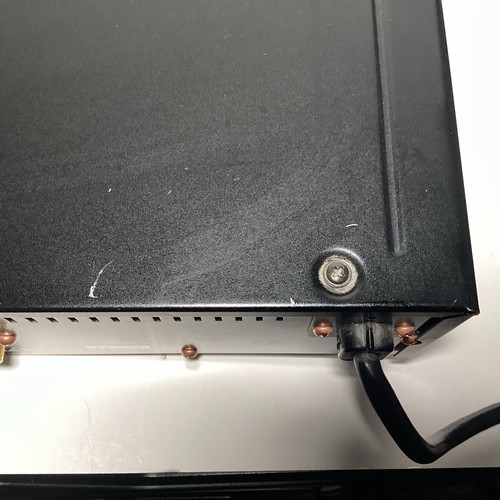 Sony SDP-EP9ES AC-3 Digital Surround Processor Preamplifier. - Picture 3 of 7