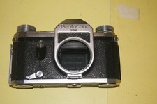 Pentacon FM 2 SLR Camera w case SEE Description
