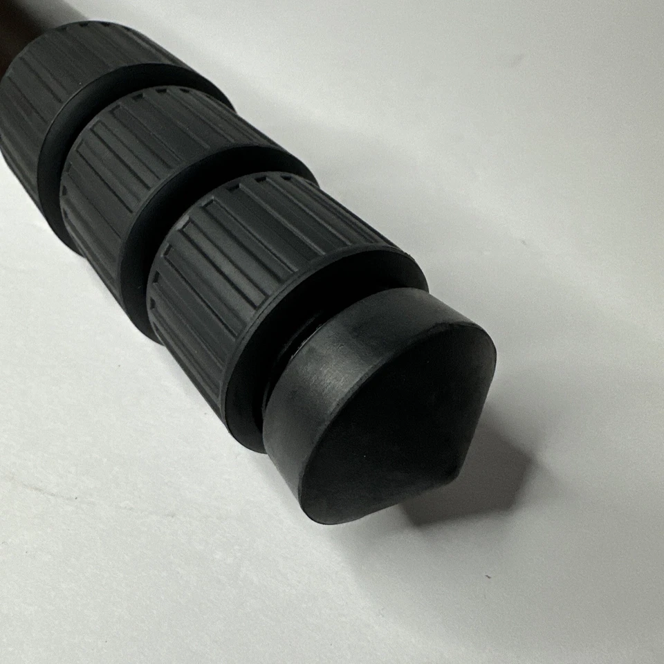 Benro A48TD Series 3 Aluminum Monopod with Point Locking Base- Max Load 39.68 lb - Image 4 of 4