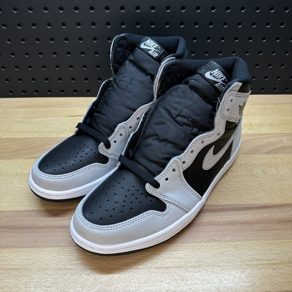 Nike Air Jordan 1 Retro High OG Shadow 2.0 Shoes 555088-035 Nike Air Jordan 1 Retro High OG Shadow 2.0 Shoes 555088-035