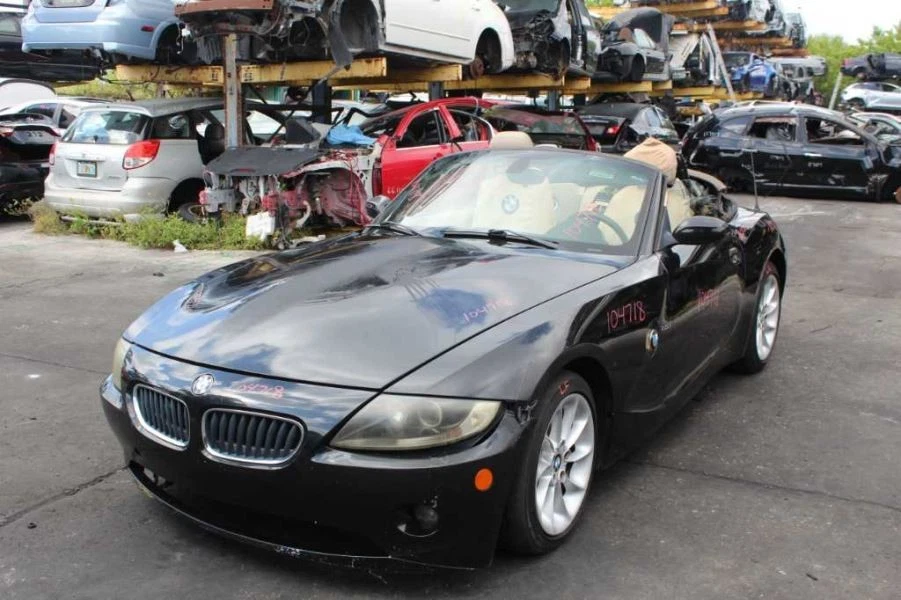 Fuel Vapor Charcoal Canister 2003 04 05 06 BMW Z4 - Imagem 4 de 4