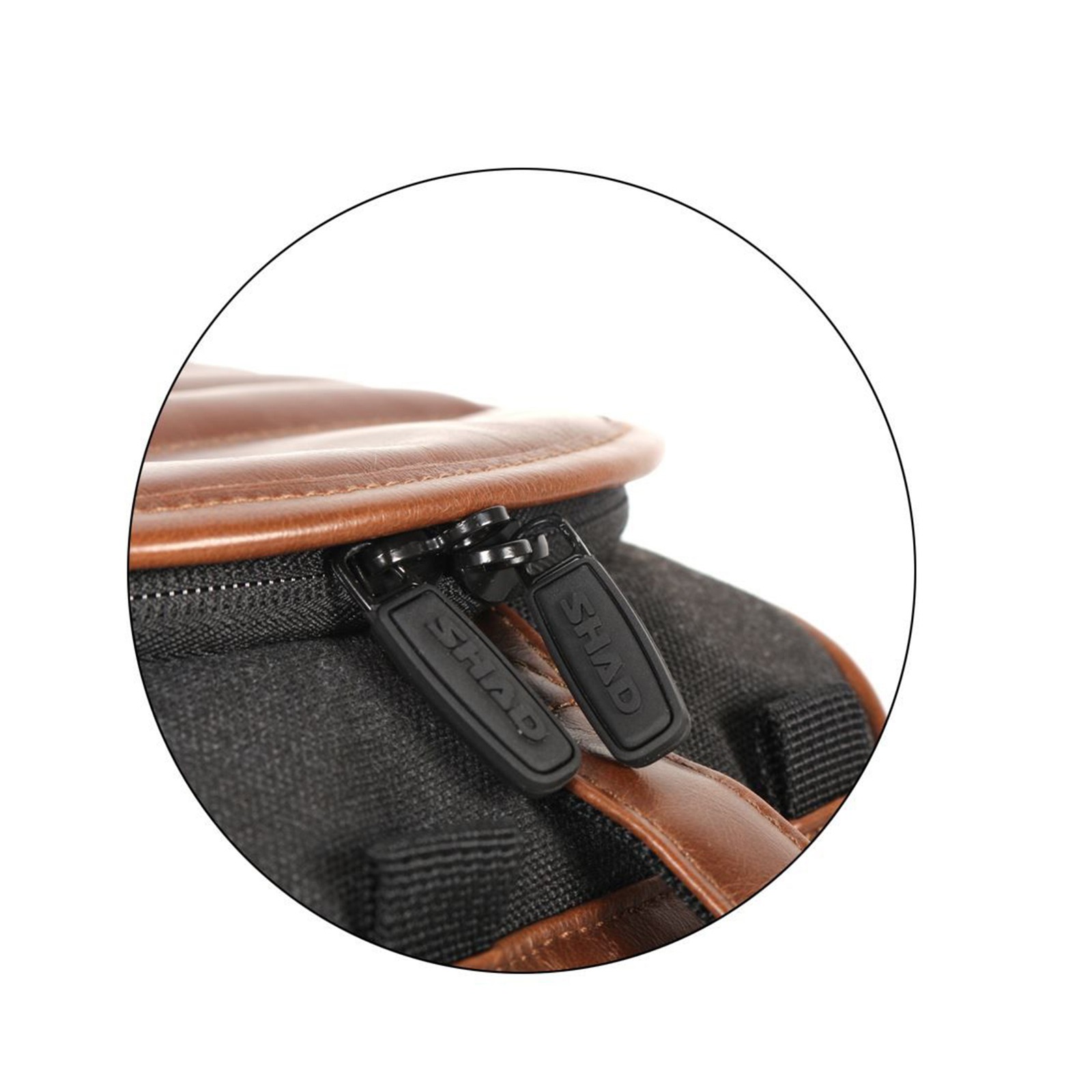 Sacoche de reservoir Shad SR18 marron en cuir synthetique premium : finition cafe racer 8L