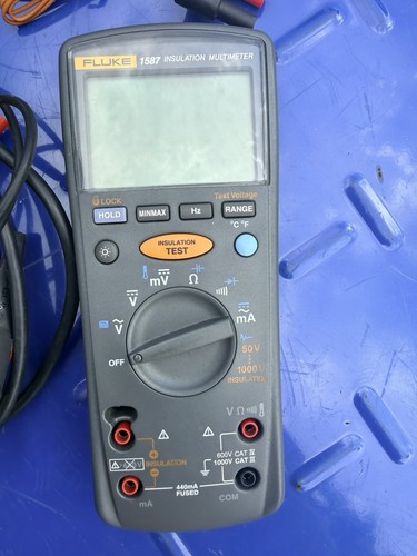 Fluke 1587 Digital Insulation Multimeter w/ case, leads And Manual
