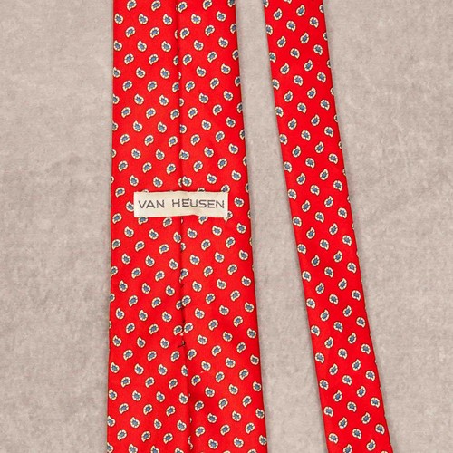 Vintage 1990s Paisley Print Silk Tie Red Van Heusen - Picture 4 of 5