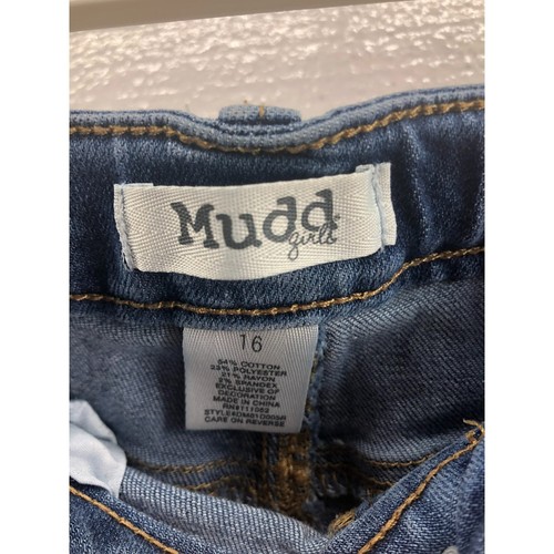 Mudd Girls' Dark Wash Blue Denim Distressed Crochet Trim Jean Shorts Size 16 - Picture 2 of 3