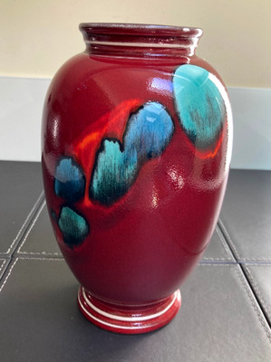 Poole Pottery Odyssey Vase handbemalt in Vulkan Hochglanz Living Glasur