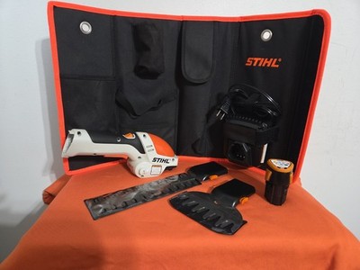 STIHL HSA 25 Garden Shears Hedge Trimmer Charger, Battery & Blades & Case