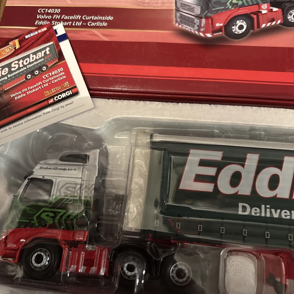 CORGI  1:50 VOLVO CC14030 (EDDIE STOBART)mirrors+cert included  - Image 4 of 4