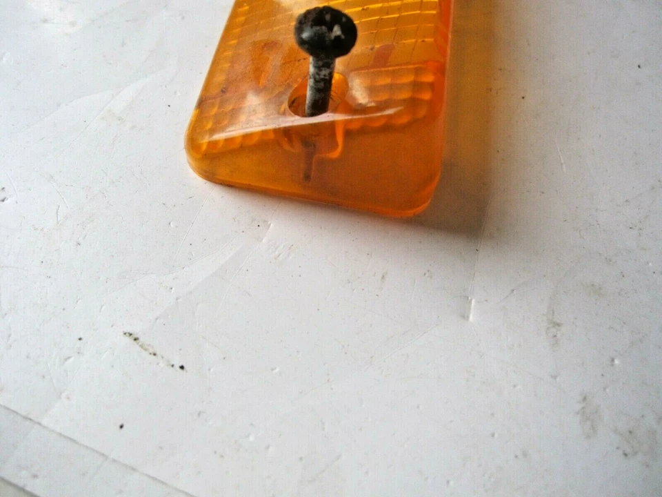 AUDI 4000 QUATTRO HECHO EN ALEMANIA HELLA LENTE GIRATORIA DELANTERA DERECHA TVK32 Foto 3 de 3