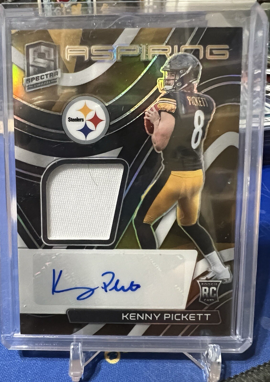 2022 Panini Spectra Football Aspiring Kenny Pickett Auto /99