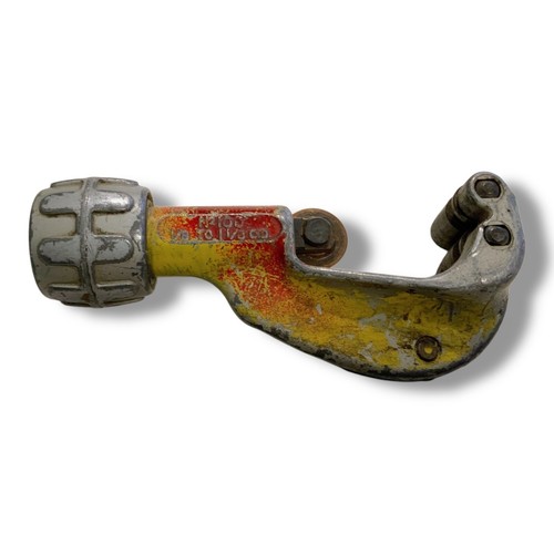 Ridgid No. 105 Pipe Tubing Cutter 1/8" - 1-1/8" OD Capacity Vintage - Picture 2 of 6