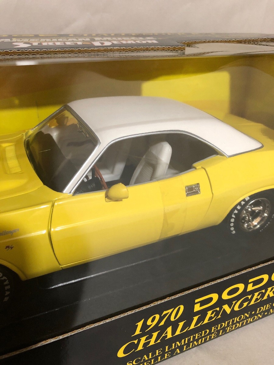 Ertl/'70 Dodgeダッジ Challengerチャレンジャー 1/18 Ertl/'70 Dodgeダッジ Challengerチャレンジャー 1/18 - メルカリ