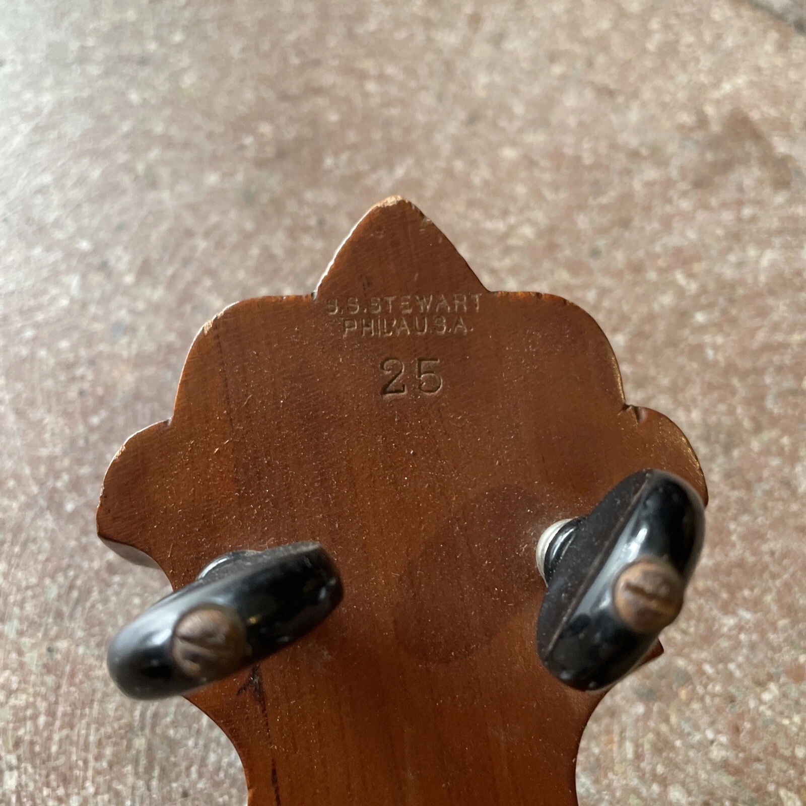 Picture 17 of 24