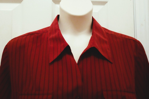 EUC Joanna Plus Top - Cranberry w/Clear Pinstripes - 3/4 SLV - Women's Size 1X - Picture 2 of 8