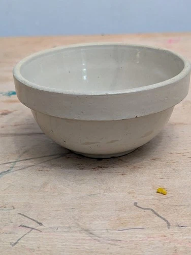 Red Wing Stoneware 6" Shoulder Bowl Zink Bristol Glaze Bottom Stamped RWSCO Milk