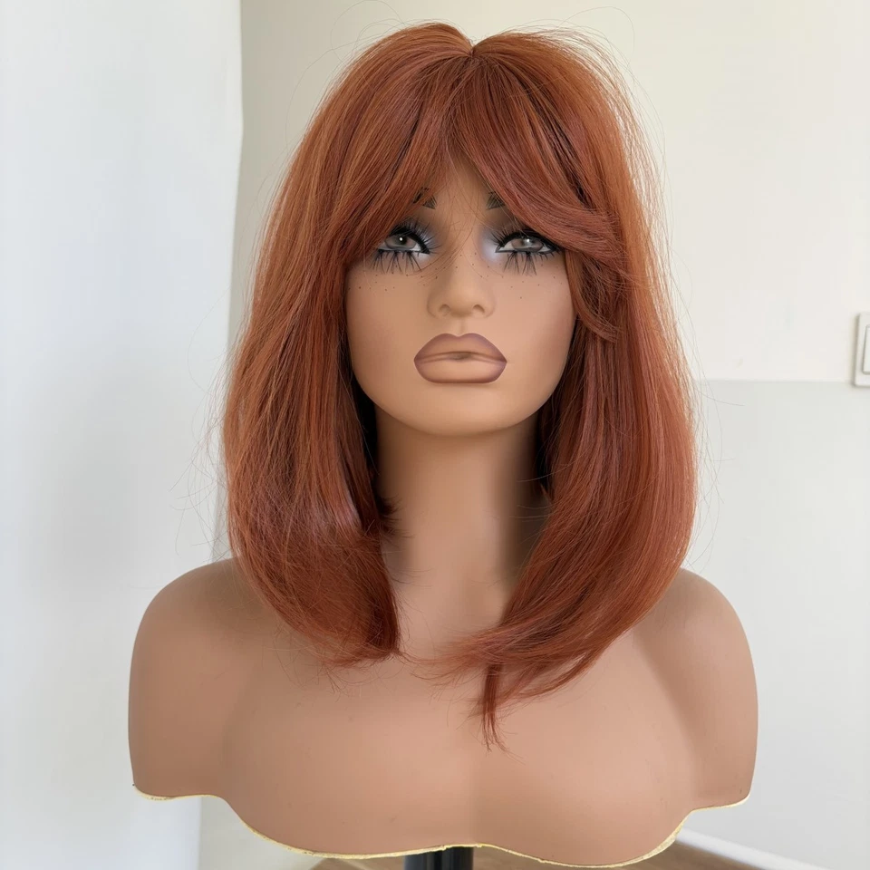 Peluca de cosplay Bob Straight resistente al calor cabello rojo cobre con flequillo natural Foto 2 de 4
