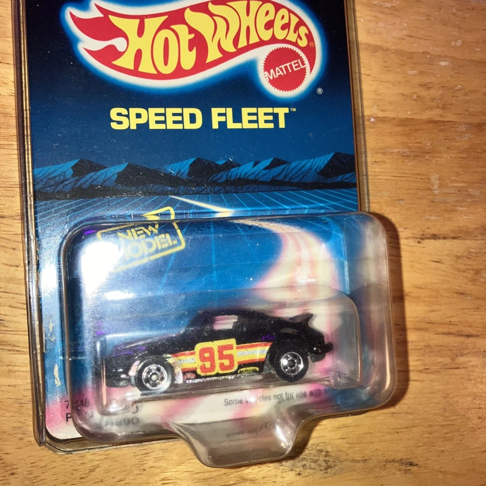 Hot Wheels 1982 The Hot Ones/Speed Fleet Porsche 911 Combo (Juego 2) Sin perforar Foto 2 de 2