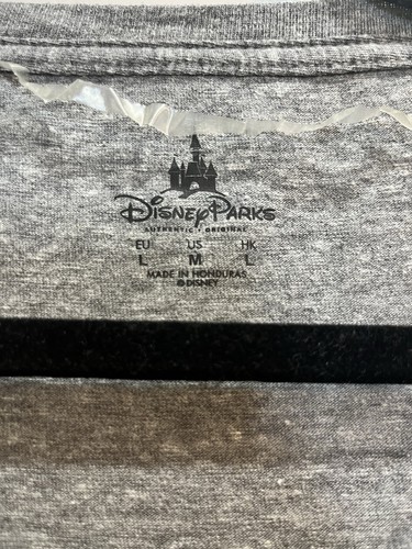NWT Disney Gray Micky/Minnie Mouse GRAPHIC/Beaded Tee Vneck Short Sleeve Medium - Picture 2 of 5
