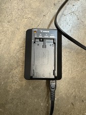 Genuine Canon CA-920 Charger for BP-900 Series XF-305 XF-300 G2000 G45Hi G30