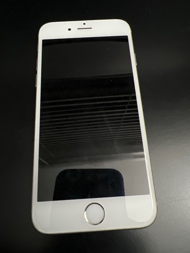 Apple iPhone 6s - 16GB - Silver White A1688 ATT - Photo 3 sur 8