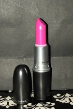MAC EMBRACE ME LIPSTICK
