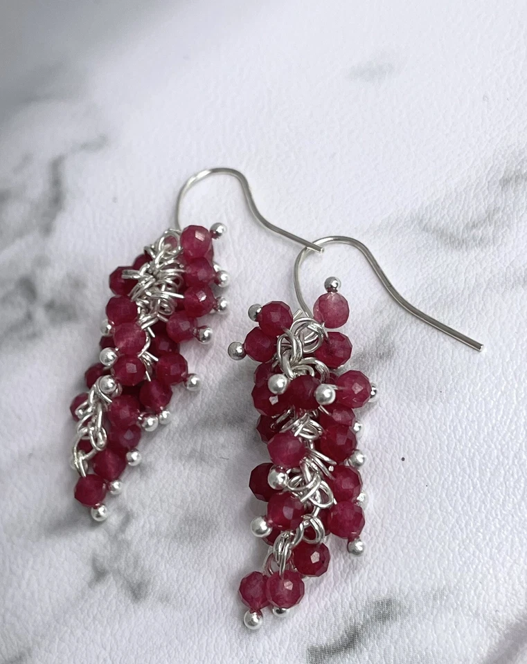 Brincos de gancho de rubi criados em laboratório, 3 mm redondos, prata esterlina (925), feitos à mão - Imagem 2 de 2