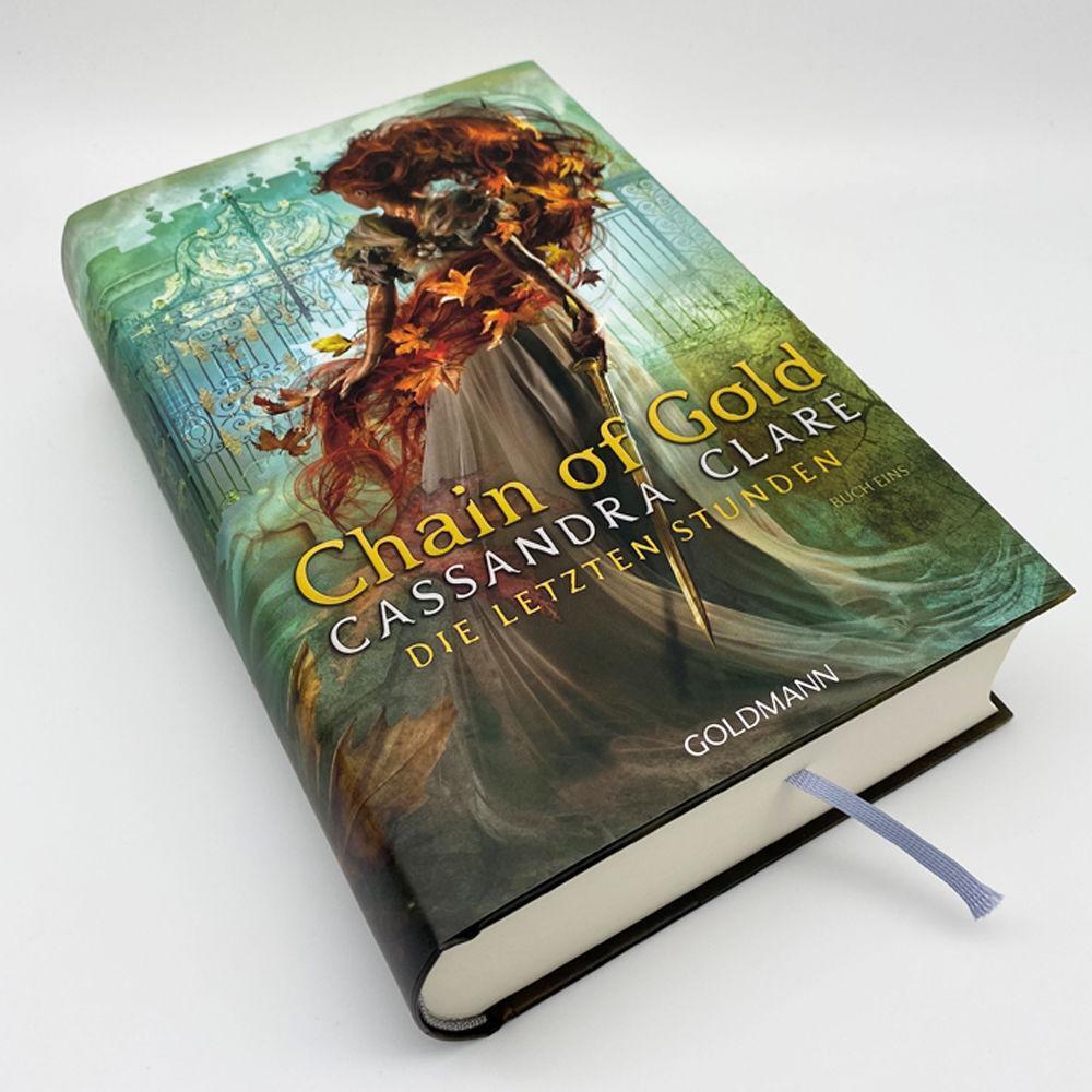 Thumbnail - Cassandra Clare Chain Of Gold