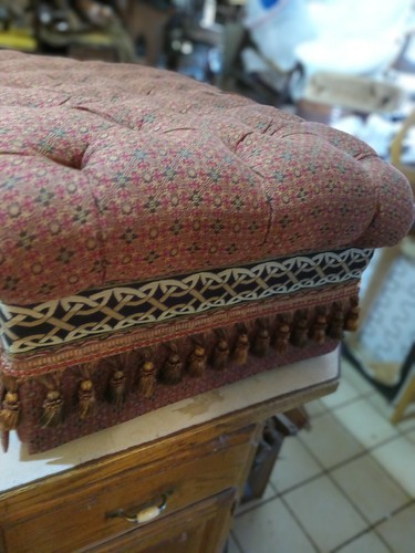 Decorator Print Footstool / Ottoman (FS-112) - Picture 6 of 7