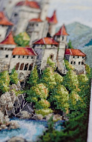 Castle Counted Cross Stitch Kit on Canvas | A Perfect Gift - Picture 3 of 16