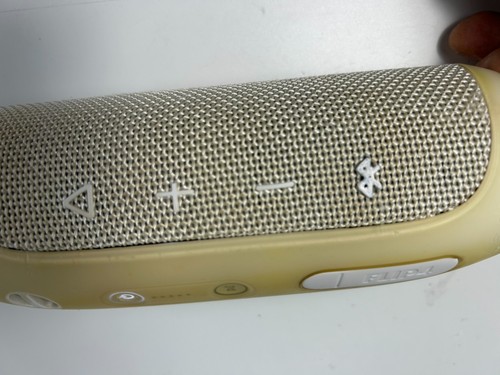JBL Flip 4 Bluetooth Lautsprecher - Weiß - NEUER AKKU - Bild 6 von 7