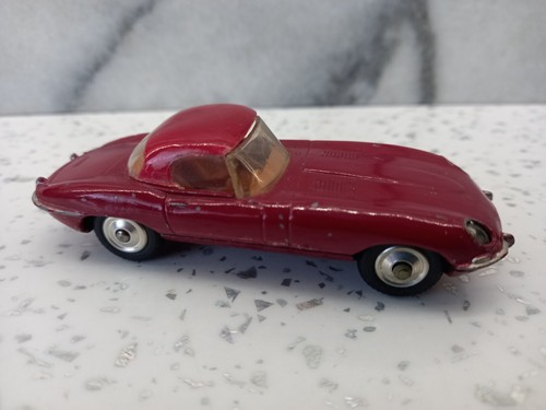 CORGI 307 E TYPE JAGUAR original and unboxed - Picture 4 of 9