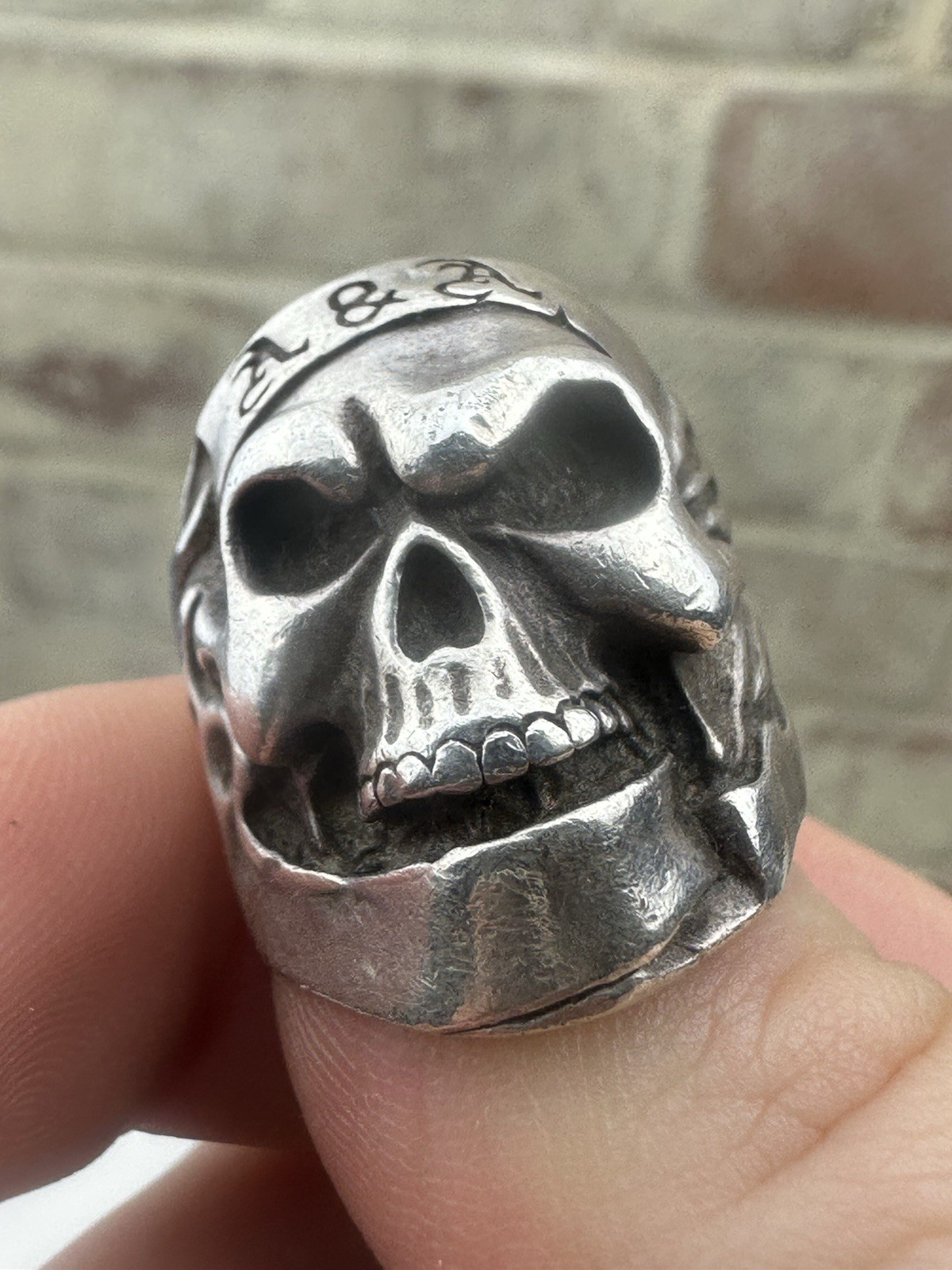 Solid Sterling Silver Skull Ring A & A Hallmarked… - image 2