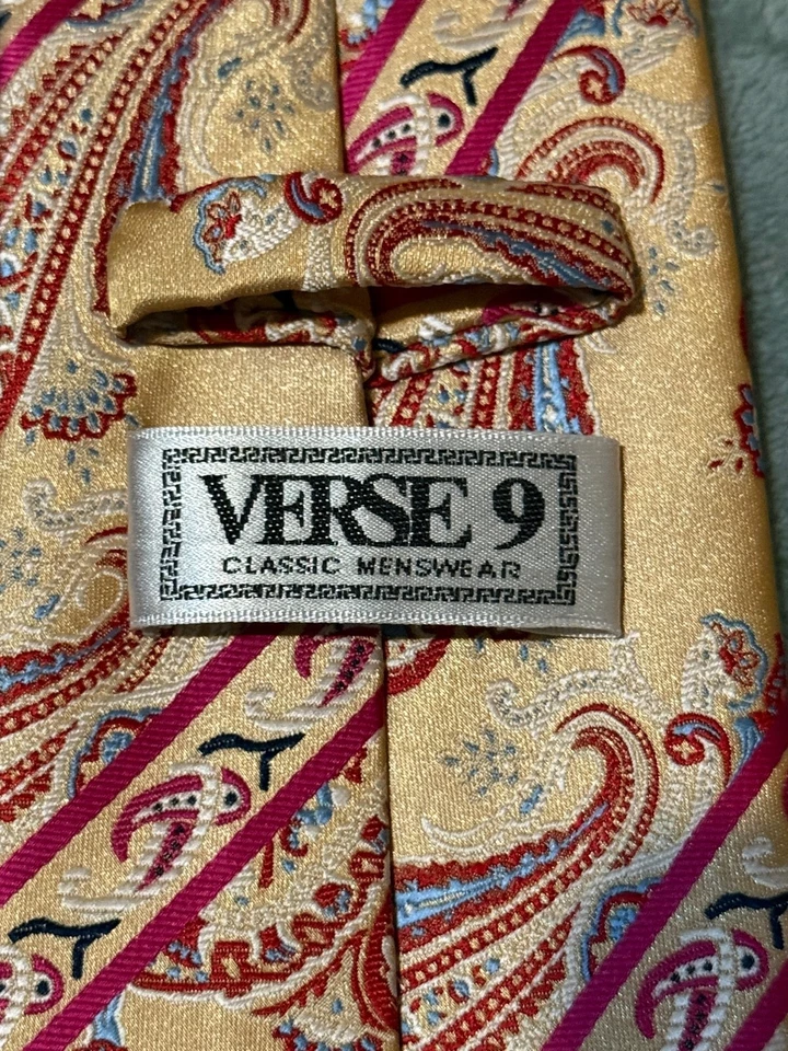 Corbata clásica de cachemira dorada Verse 9 para hombre usada buen estado Foto 3 de 4