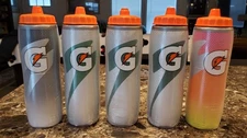 (5) Gatorade Insulated 30oz Plastic Water Bottles Excellent Condition 