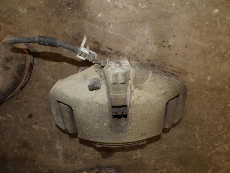 Pinza delantera izquierda conductor compatible con BMW 760i 1343632 10-15 Foto 2 de 4