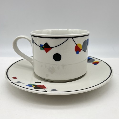 Vintage Lynns Stoneware Coffee Cup and Saucer Postmodern Geometric Set of 2 - Picture 4 of 10
