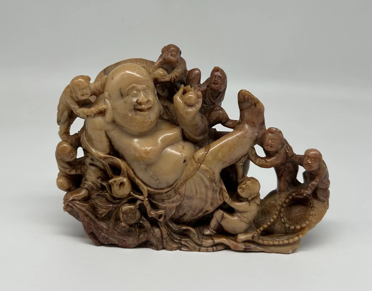 Statue Bouddha Chinois Rieur Debout 30cm en Bois de Suar Teinté Marron