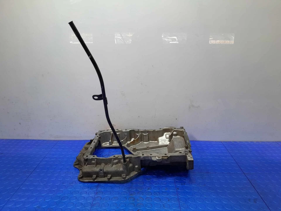 11-20 Dodge Grand Caravan 3.6L Upper Engine Oil Pan OEM 68051597AD - Image 3 of 4